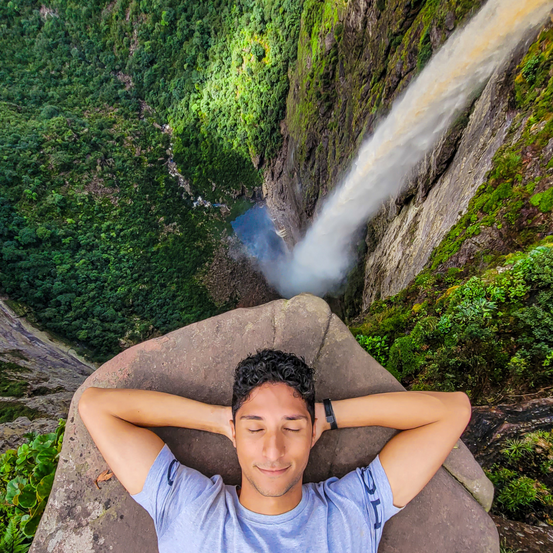 Trilha da fumaça por cima