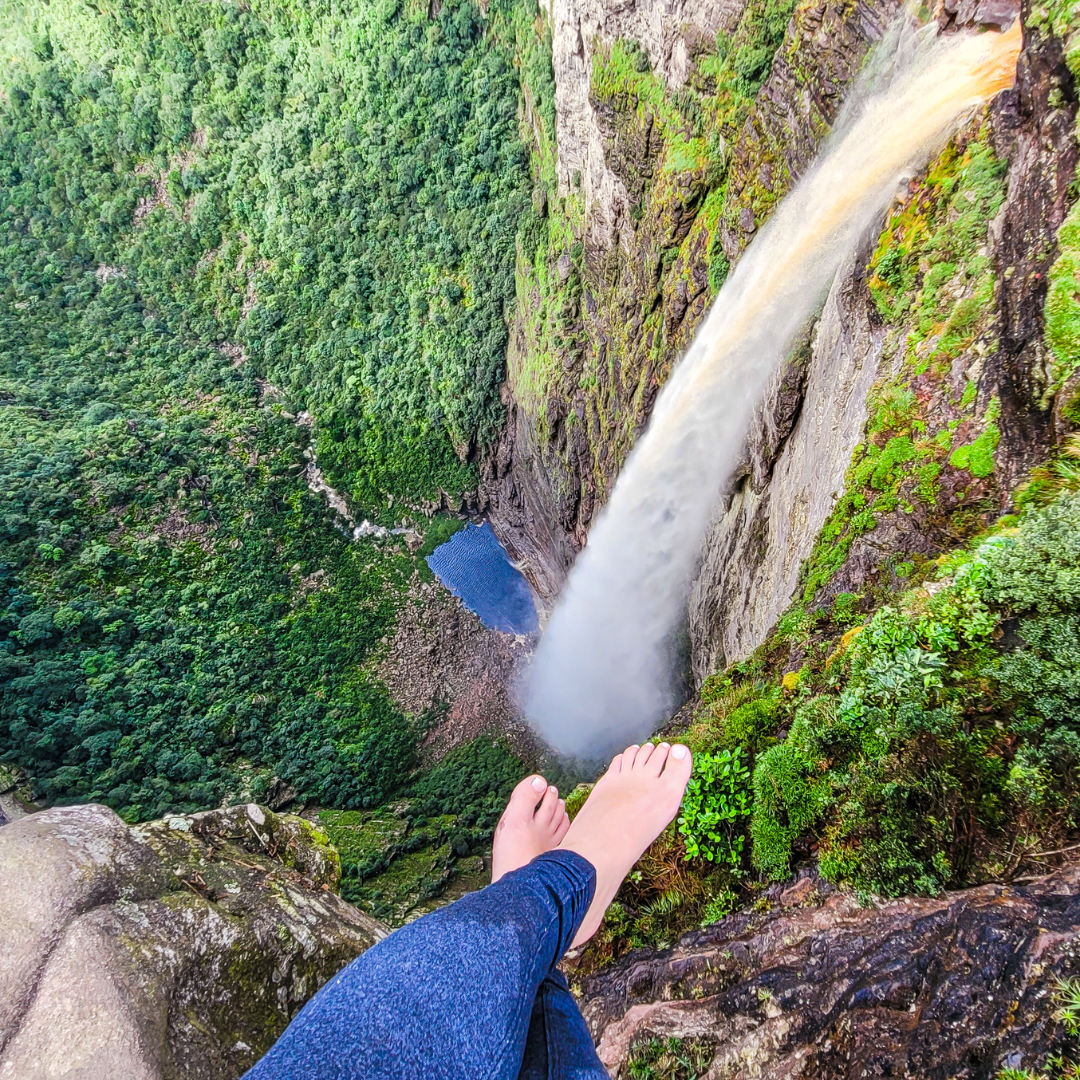 Trilha da fumaça por cima